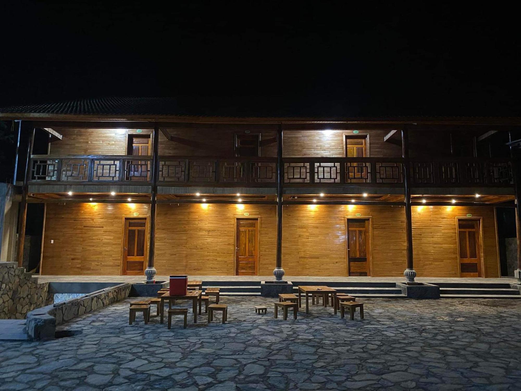 Cao Nguyen Da Homestay Meo Vac Exterior photo