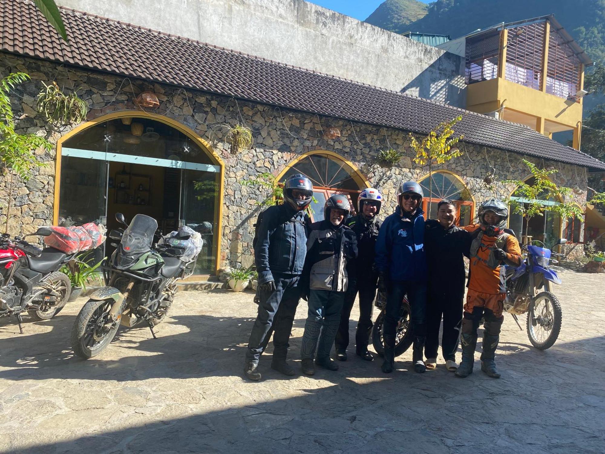 Cao Nguyen Da Homestay Meo Vac Exterior photo