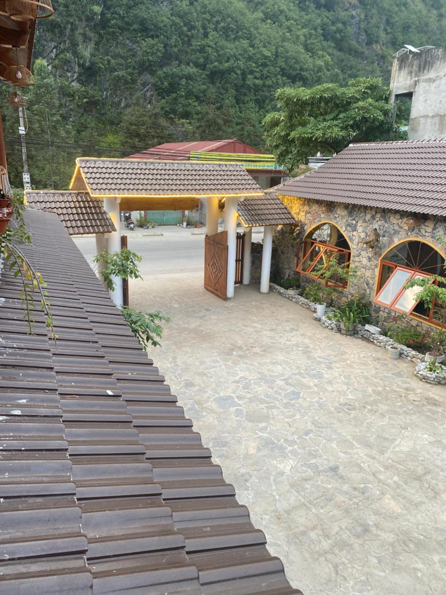 Cao Nguyen Da Homestay Meo Vac Exterior photo